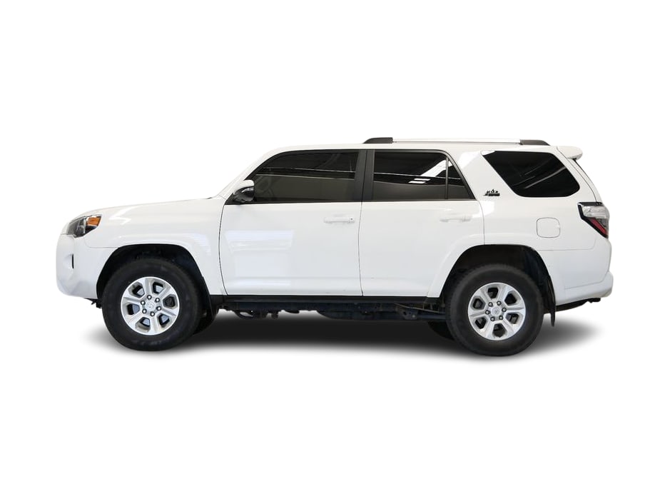 Thumbnail: 2020 Toyota 4Runner - 3