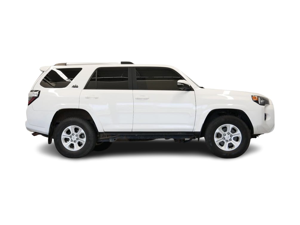 Thumbnail: 2020 Toyota 4Runner - 17