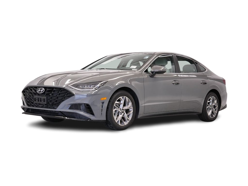 Used 2023 Hyundai Sonata SEL with VIN KMHL64JA6PA310132 for sale in Maplewood, Minnesota