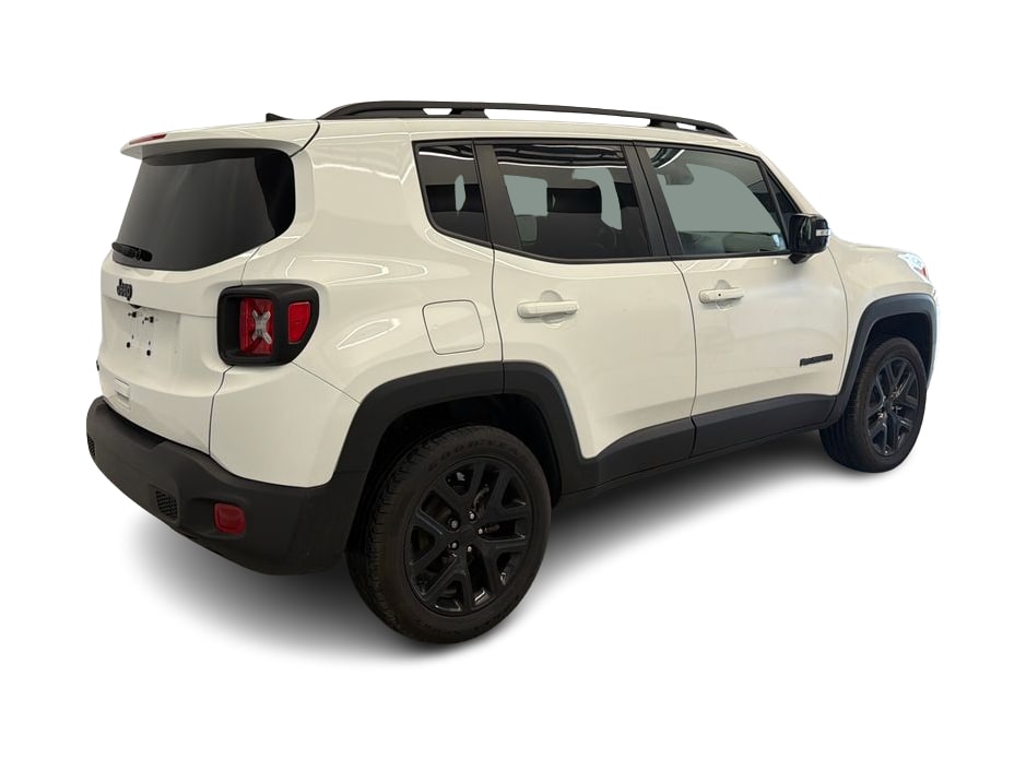 Thumbnail: 2022 Jeep Renegade - 19
