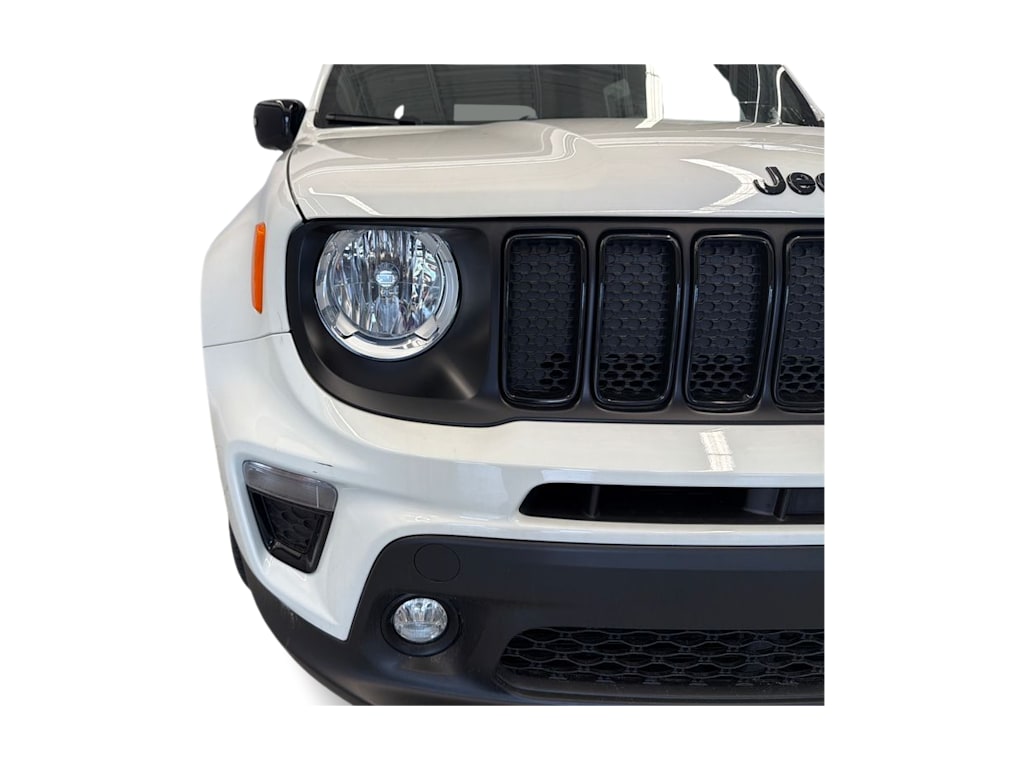 Thumbnail: 2022 Jeep Renegade - 18