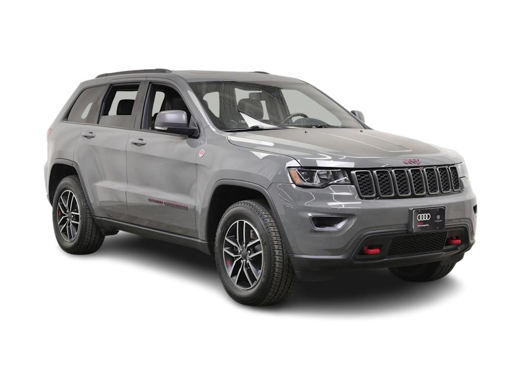 Thumbnail: 2021 Jeep Grand Cherokee - 14