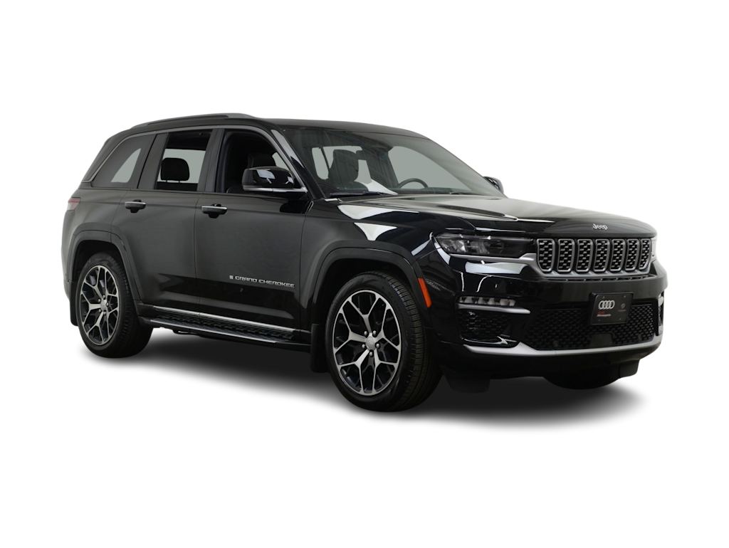 Thumbnail: 2022 Jeep Grand Cherokee - 11
