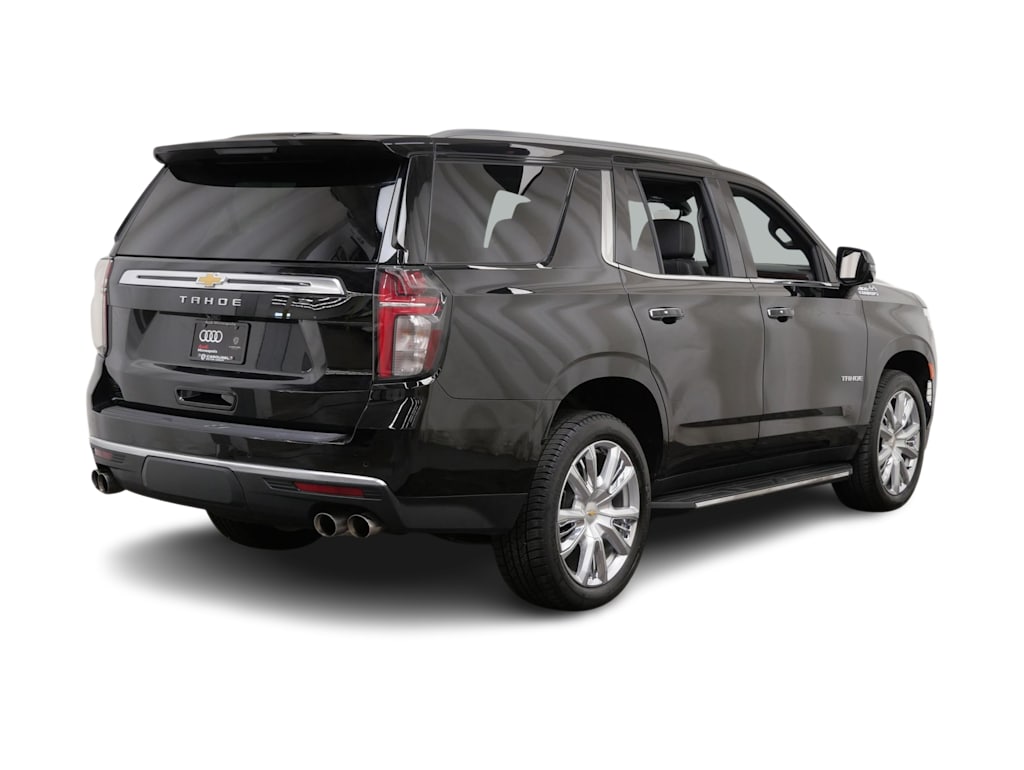 Thumbnail: 2022 Chevrolet Tahoe - 10