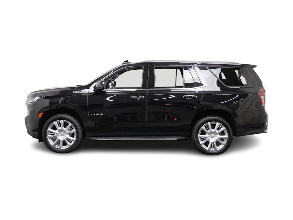 Thumbnail: 2022 Chevrolet Tahoe - 3