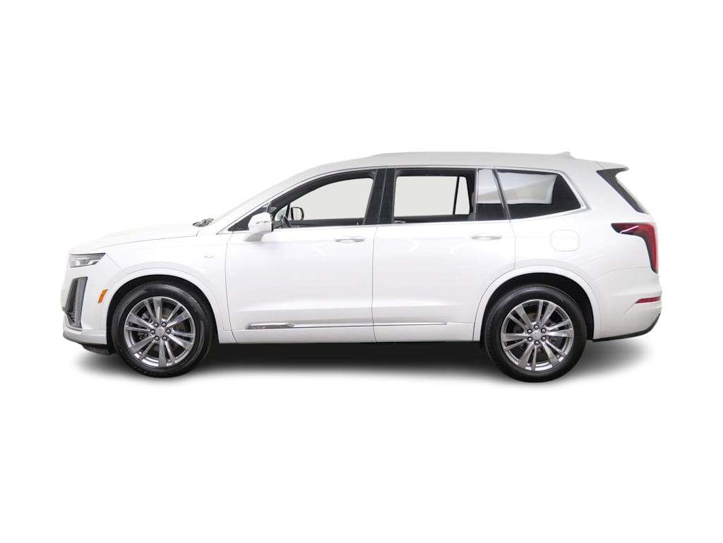 Thumbnail: 2023 Cadillac XT6 - 3