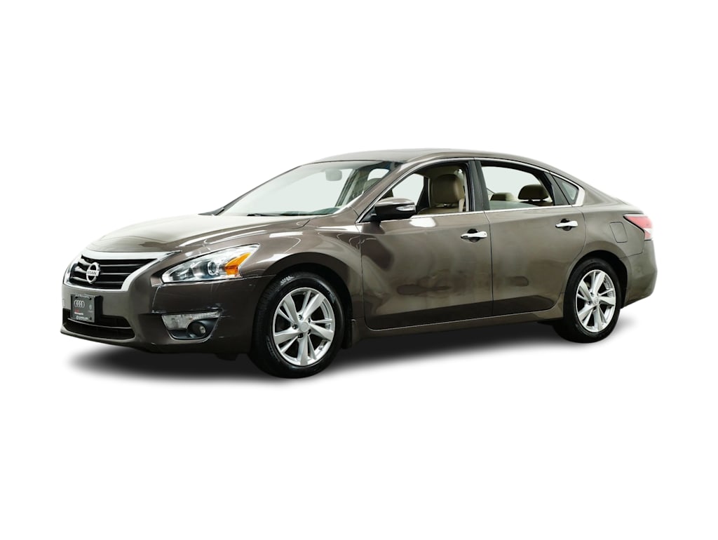 Used 2014 Nissan Altima SL with VIN 1N4AL3AP4EC168762 for sale in Maplewood, Minnesota