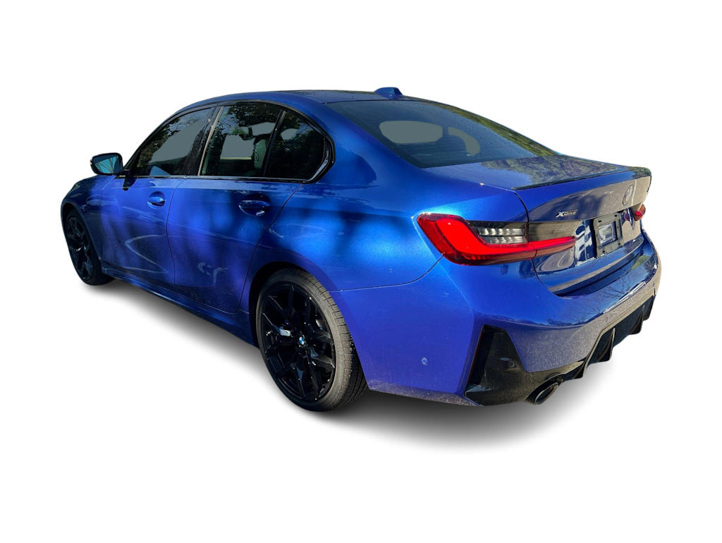 Thumbnail: 2025 BMW 3 Series - 4