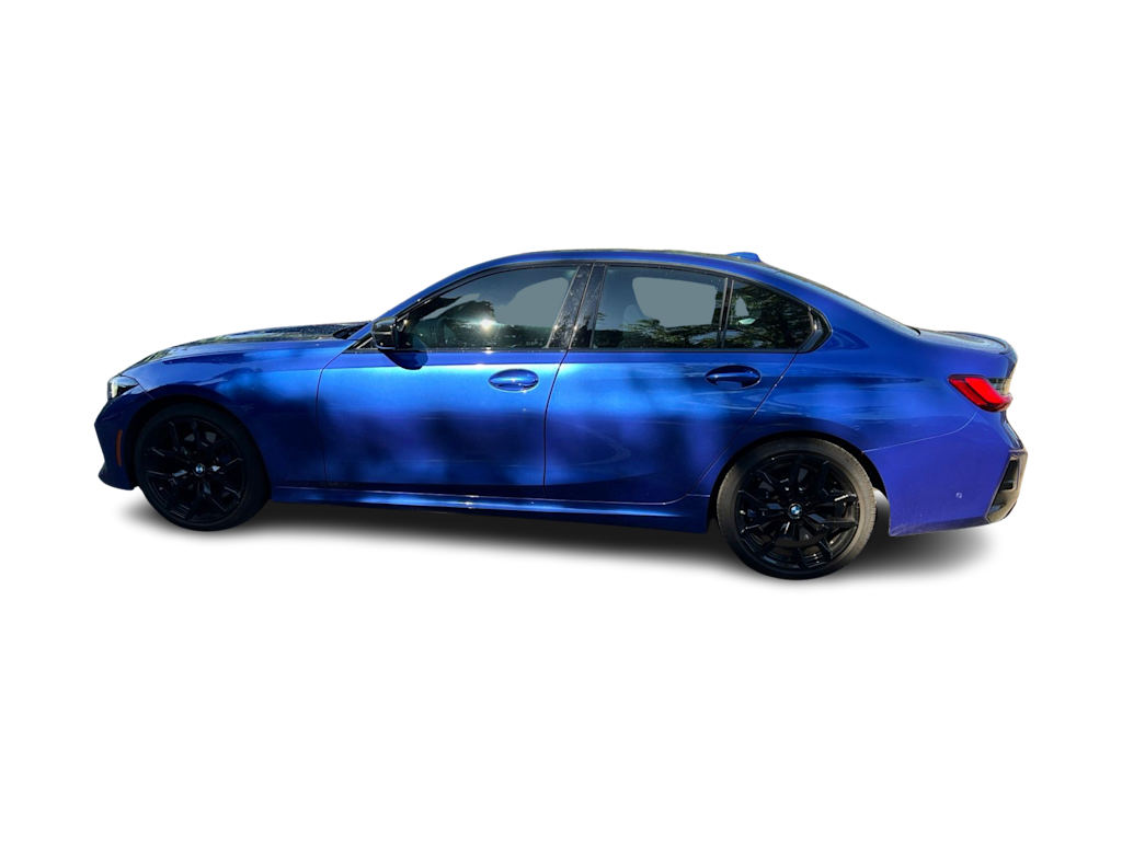 Thumbnail: 2025 BMW 3 Series - 3