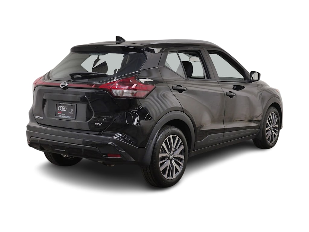 Thumbnail: 2021 Nissan Kicks - 11