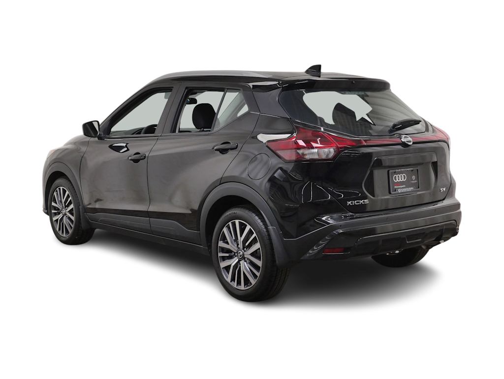 Thumbnail: 2021 Nissan Kicks - 4