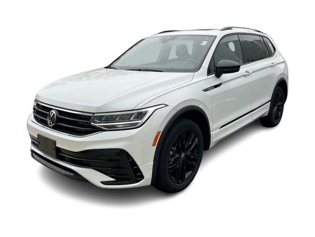 Used 2022 Volkswagen Tiguan SE R-LINE BLACK with VIN 3VV8B7AX3NM170067 for sale in Maplewood, Minnesota