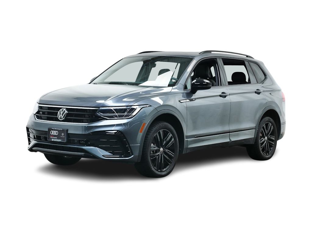 Used 2022 Volkswagen Tiguan SE R-LINE BLACK with VIN 3VV8B7AX8NM115145 for sale in Maplewood, Minnesota