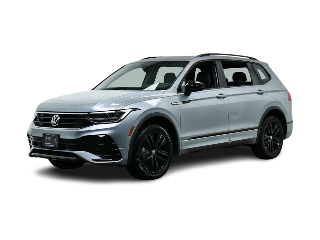Used 2022 Volkswagen Tiguan SE R-LINE BLACK with VIN 3VV8B7AXXNM052372 for sale in Wayzata, Minnesota