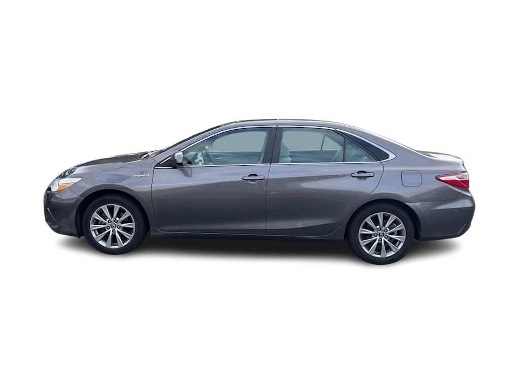 Thumbnail: 2017 Toyota Camry - 3