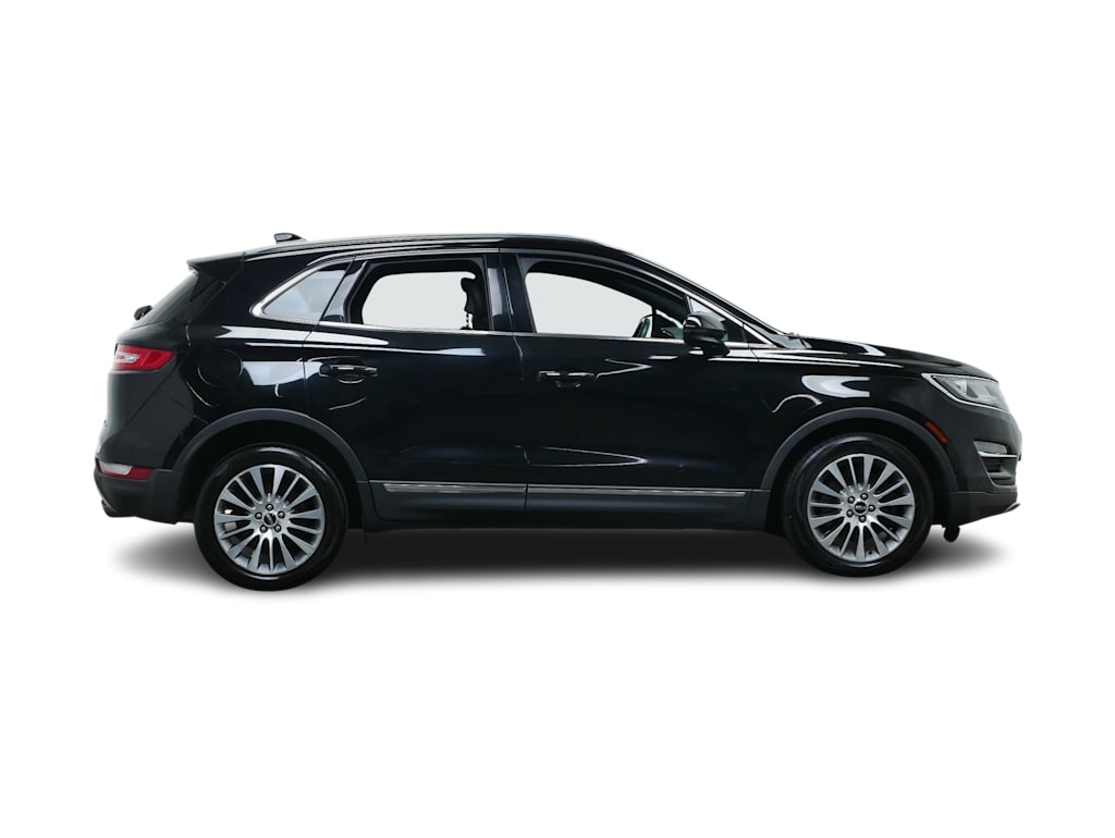 Thumbnail: 2017 Lincoln MKC - 13