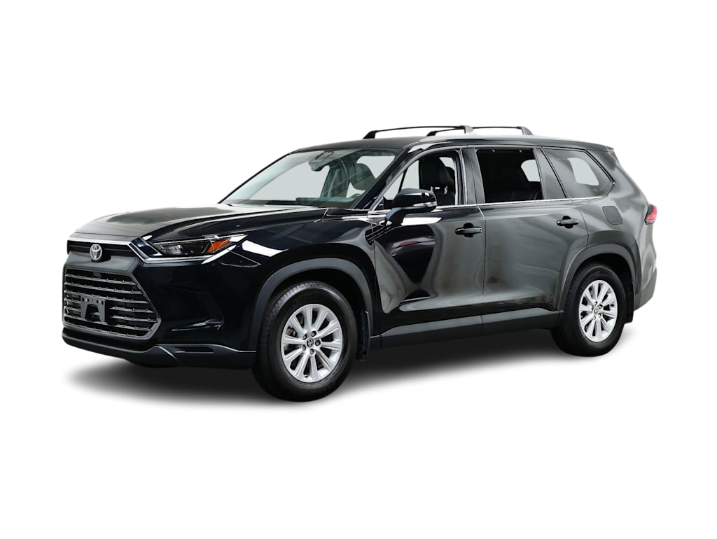 Used 2024 Toyota Grand Highlander XLE with VIN 5TDAAAA57RS016014 for sale in Maplewood, Minnesota