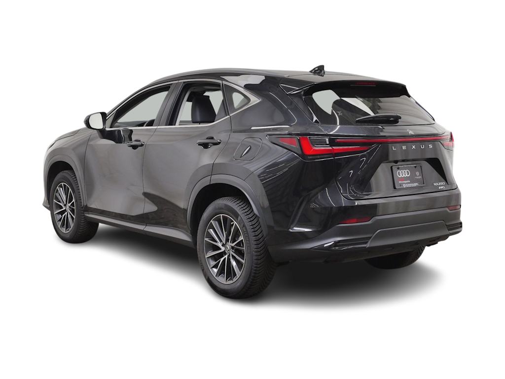 Thumbnail: 2022 Lexus NX - 4