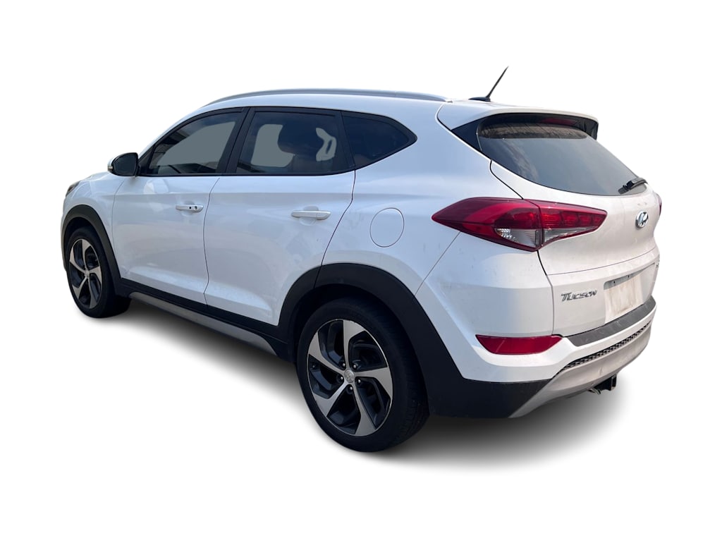 Thumbnail: 2017 Hyundai Tucson - 3