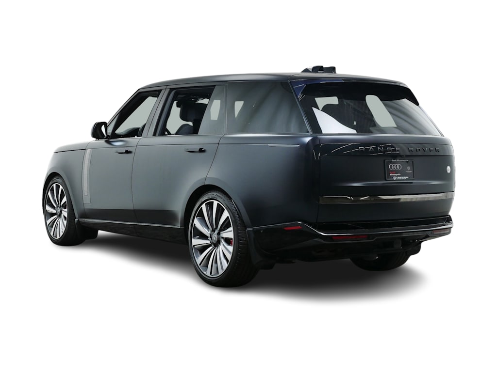 Thumbnail: 2023 Land Rover Range Rover - 4