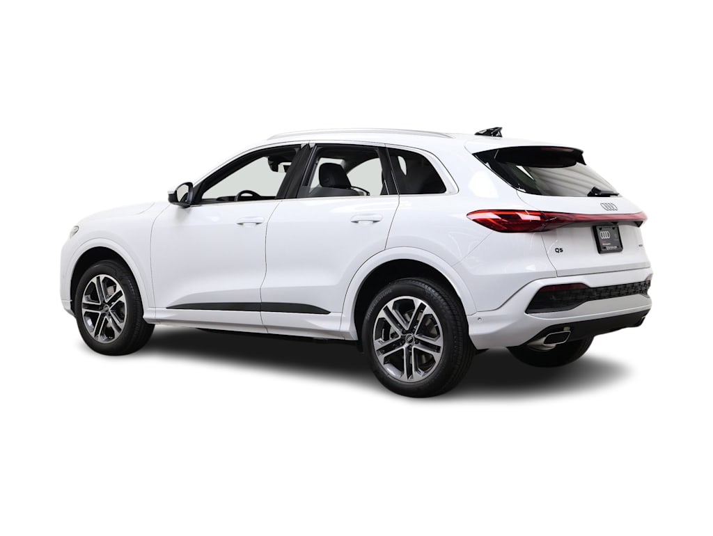 Thumbnail: 2025 Audi Q5 - 4