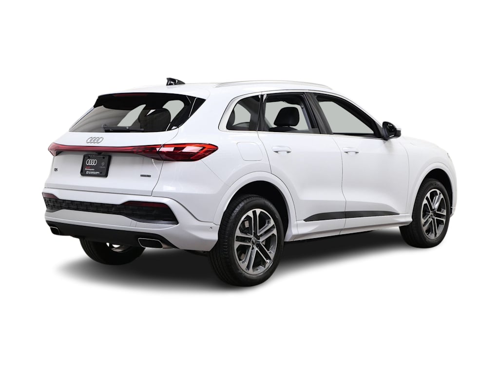 Thumbnail: 2025 Audi Q5 - 12