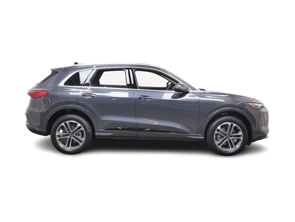 Thumbnail: 2026 Audi Q5 - 10
