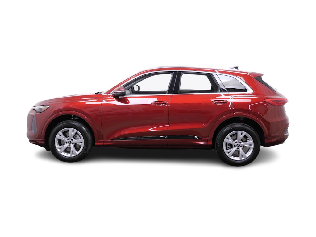 Thumbnail: 2026 Audi Q5 - 3