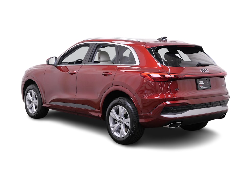 Thumbnail: 2026 Audi Q5 - 4