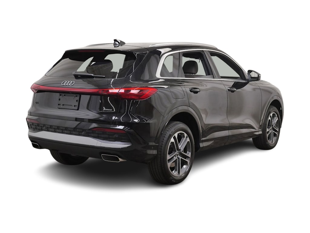 Thumbnail: 2025 Audi Q5 - 12