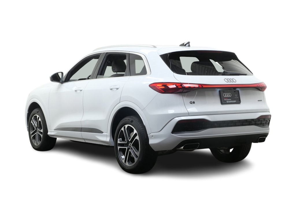 Thumbnail: 2025 Audi Q5 - 4