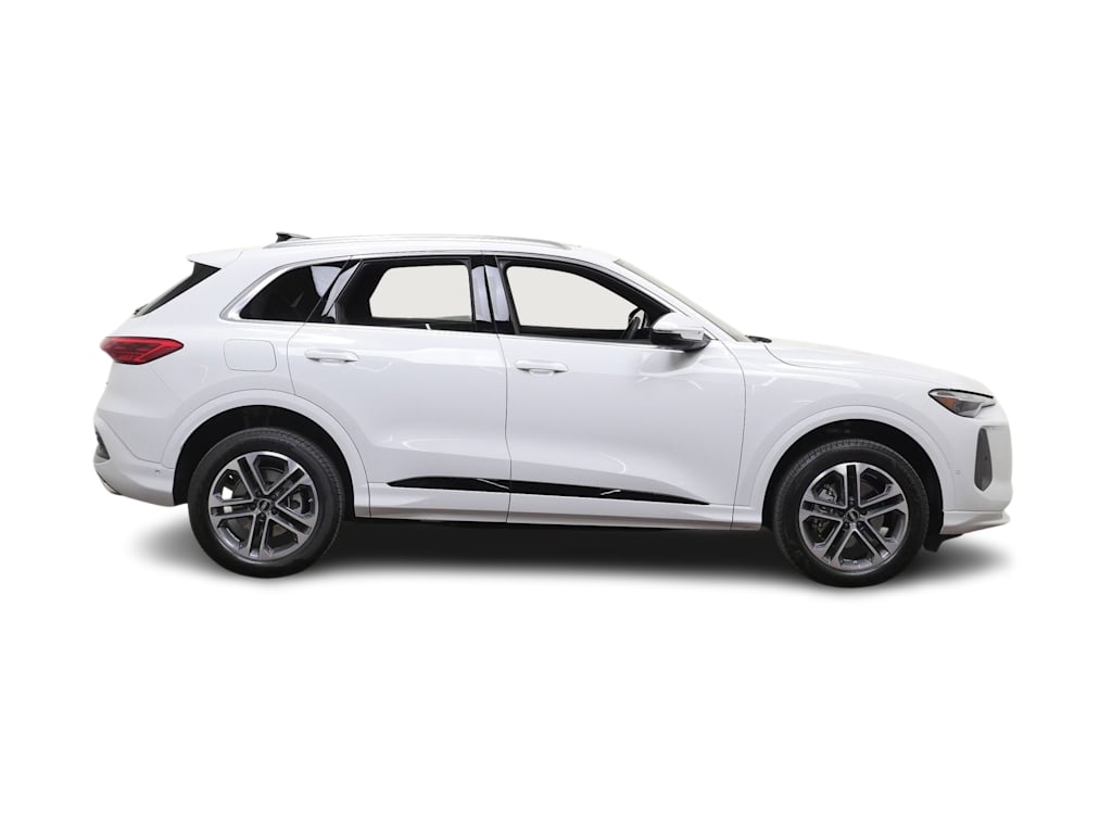 Thumbnail: 2025 Audi Q5 - 14