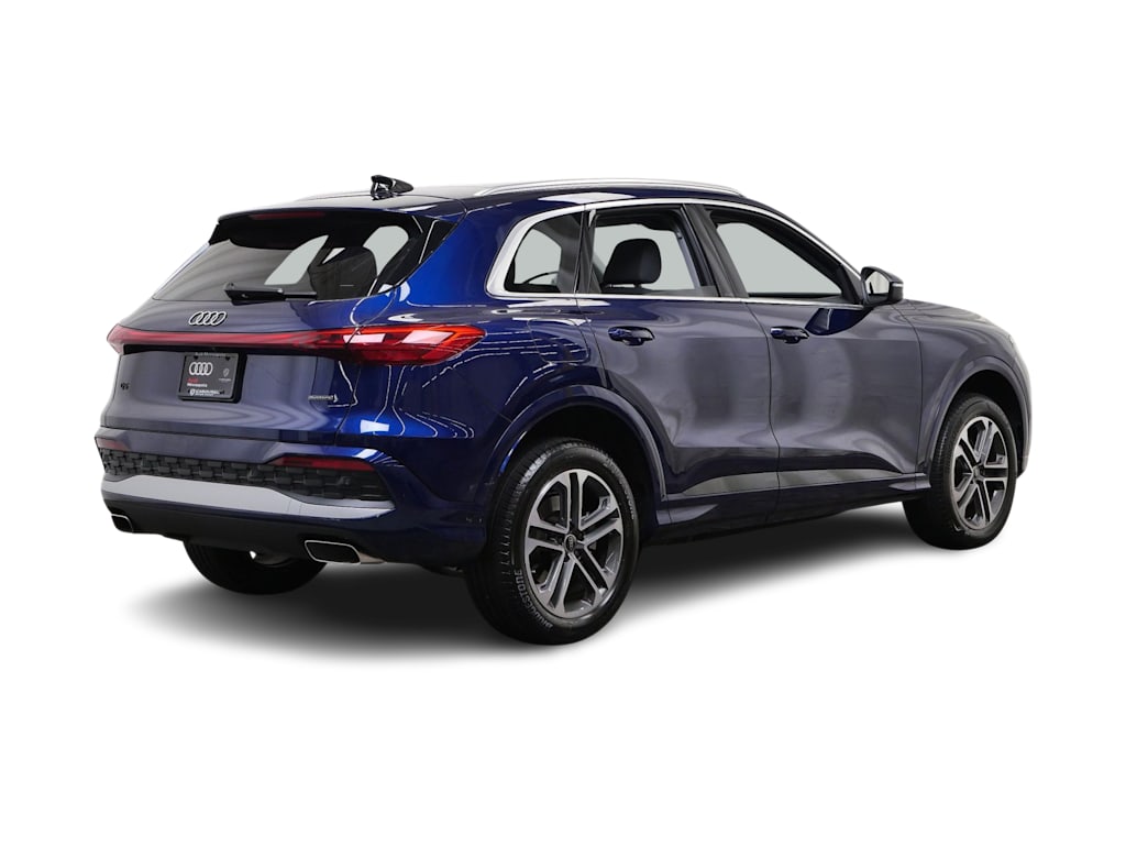 Thumbnail: 2025 Audi Q5 - 12