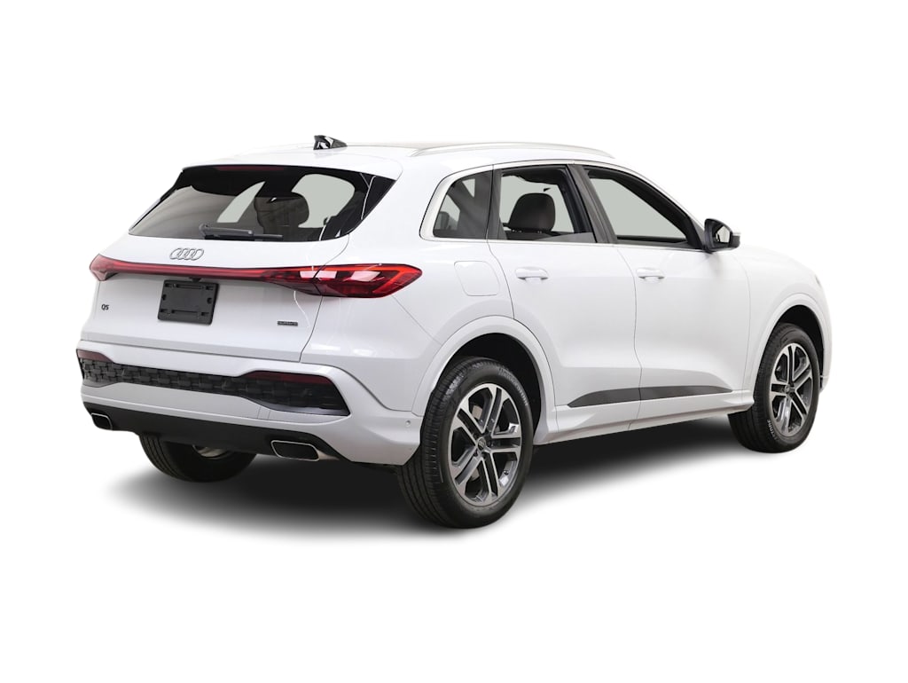 Thumbnail: 2025 Audi Q5 - 11