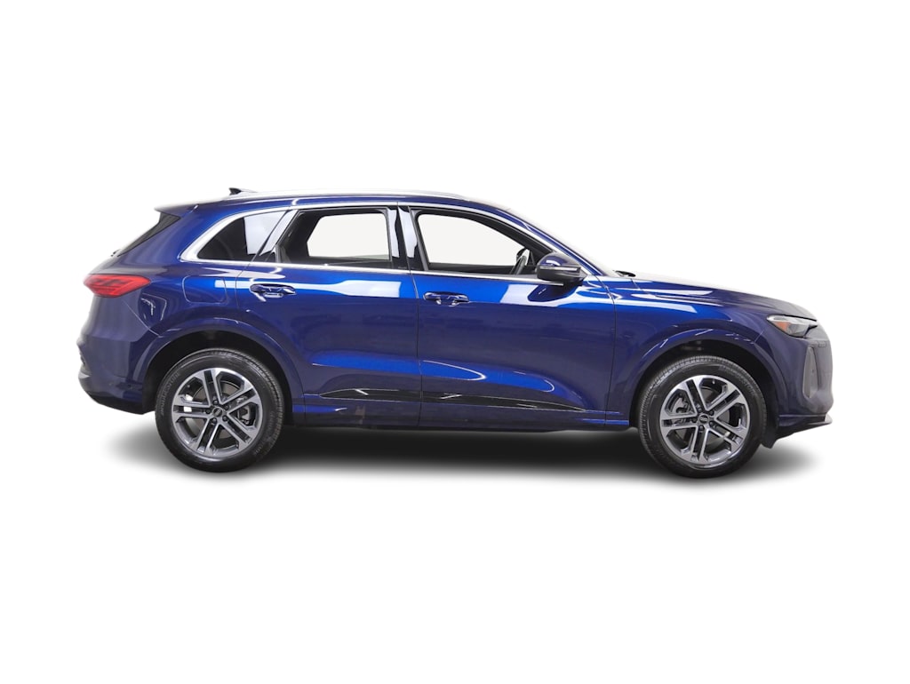 Thumbnail: 2025 Audi Q5 - 13