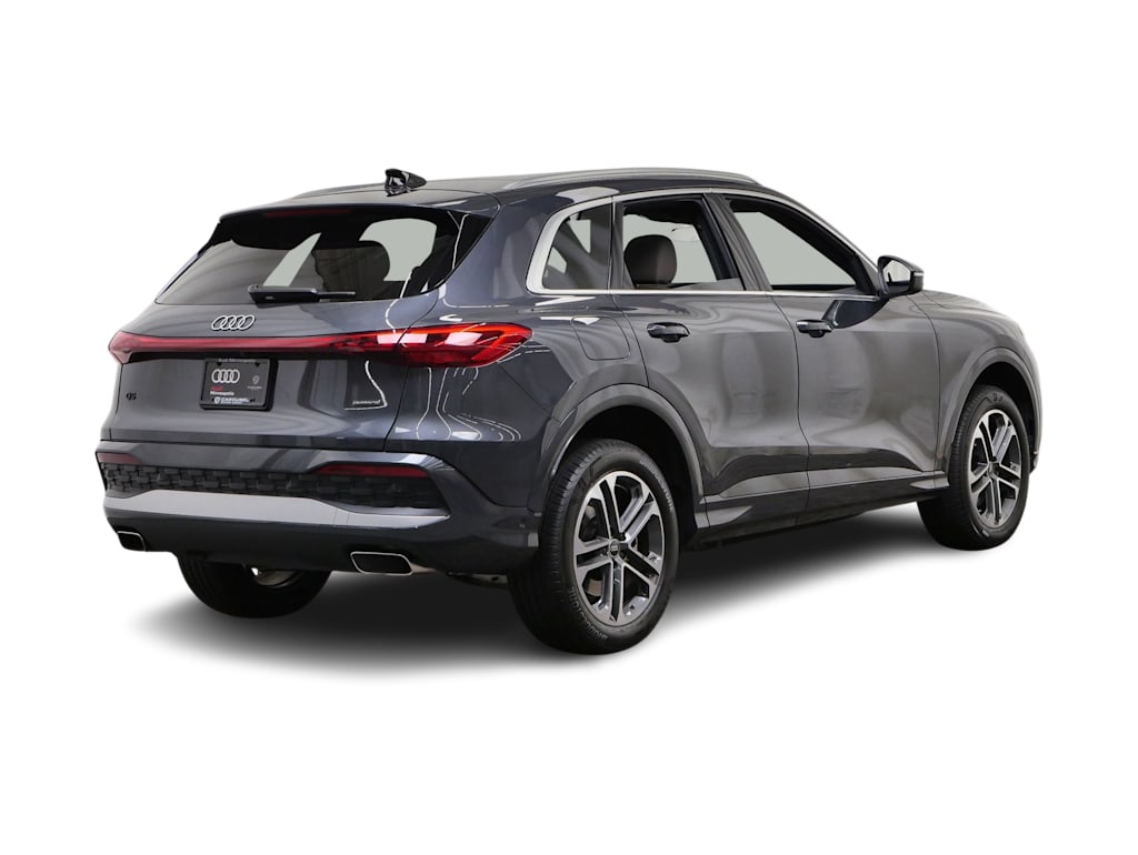 Thumbnail: 2025 Audi Q5 - 11