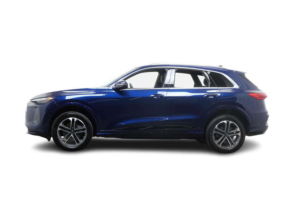 Thumbnail: 2025 Audi Q5 - 3