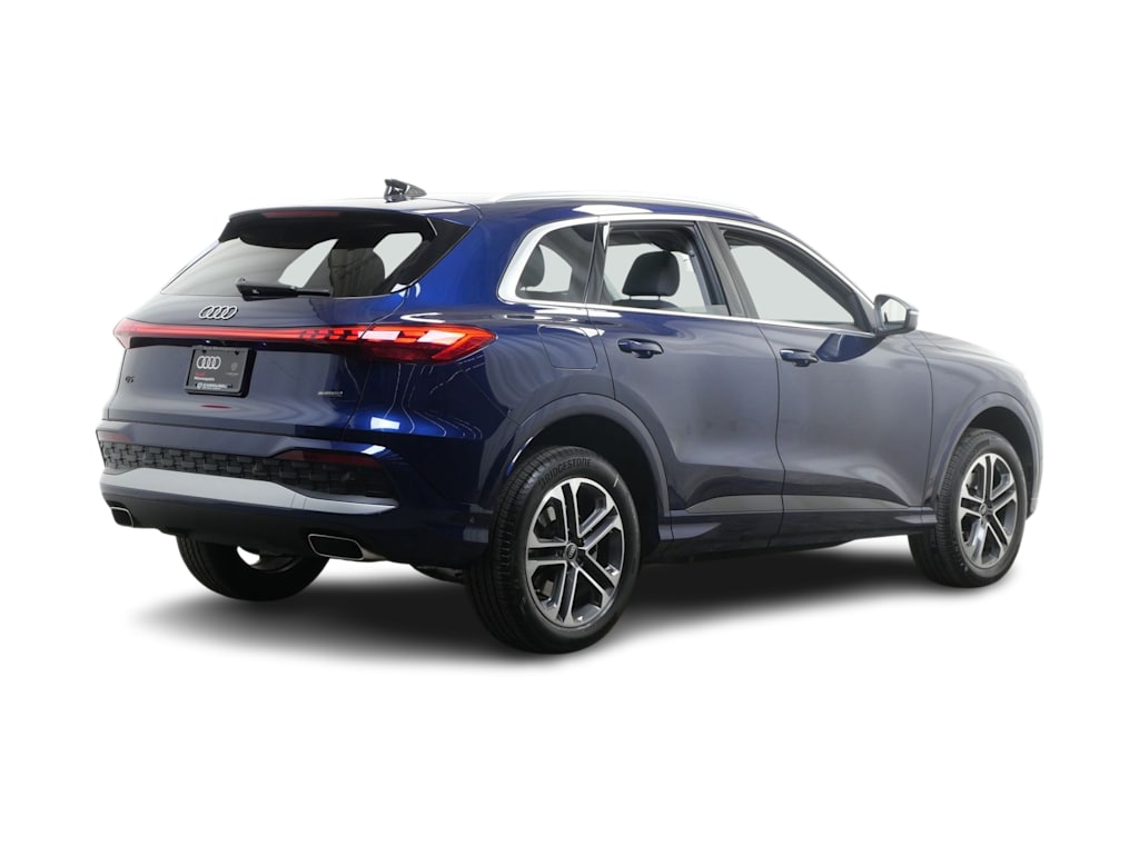 Thumbnail: 2025 Audi Q5 - 13