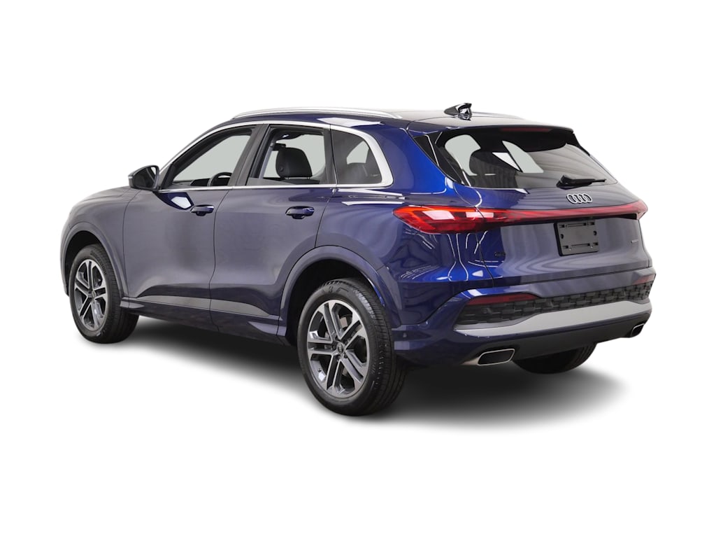 Thumbnail: 2025 Audi Q5 - 4