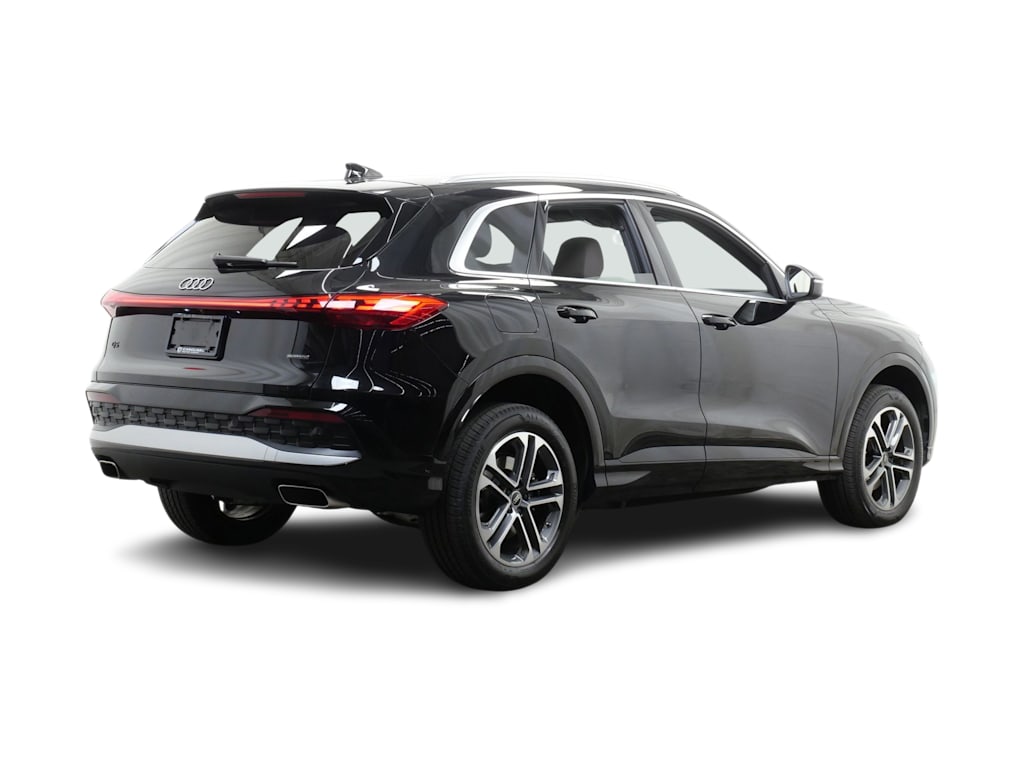 Thumbnail: 2025 Audi Q5 - 11