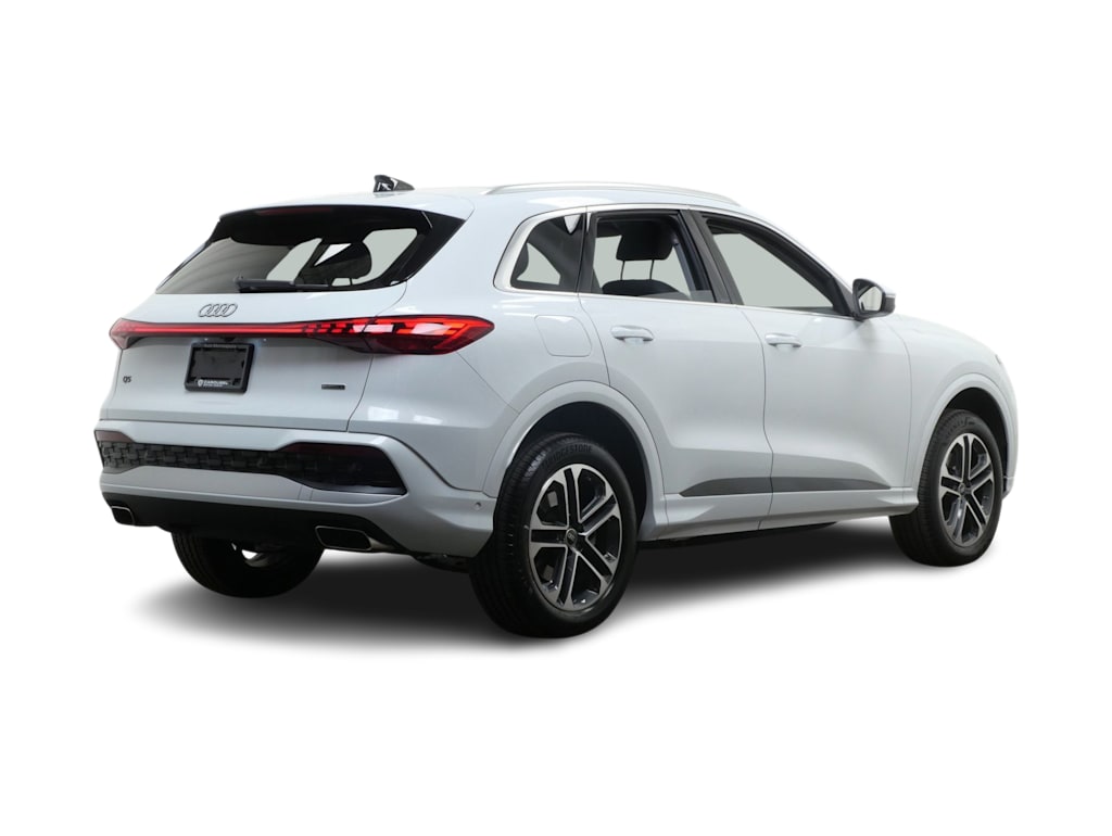 Thumbnail: 2025 Audi Q5 - 15