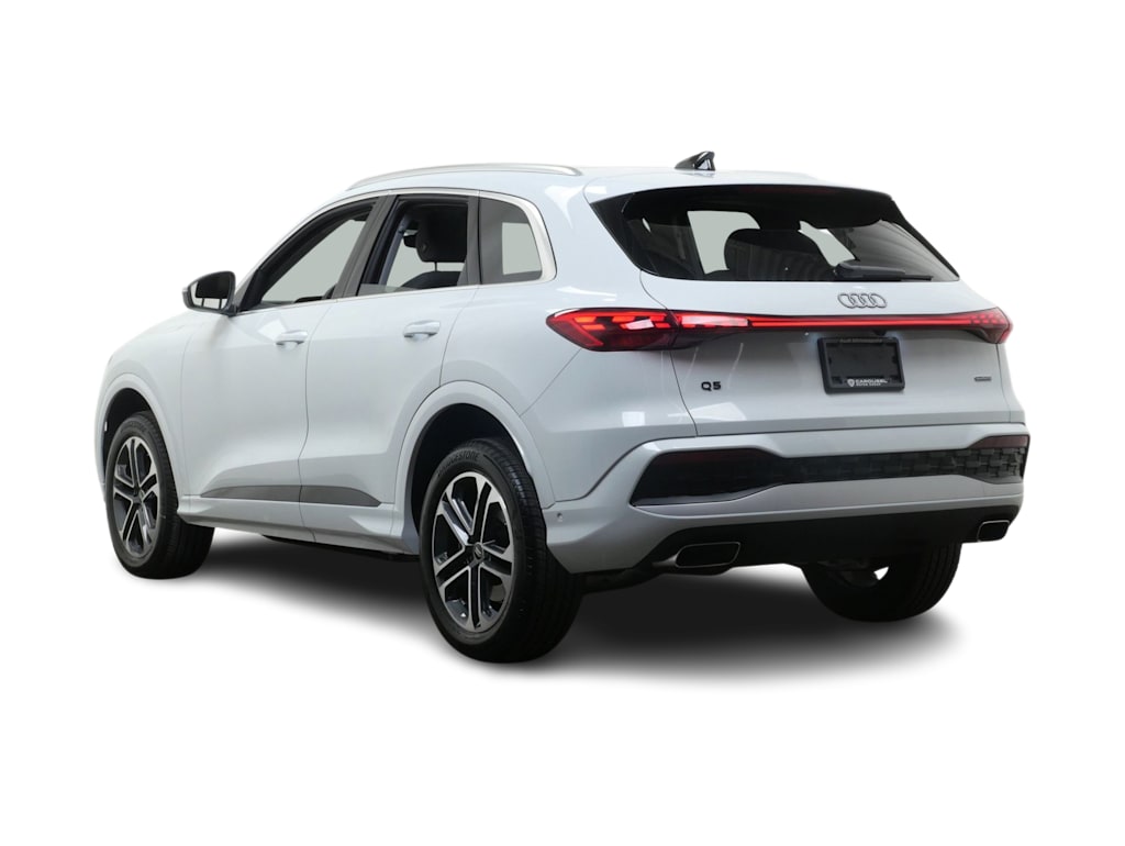Thumbnail: 2025 Audi Q5 - 4