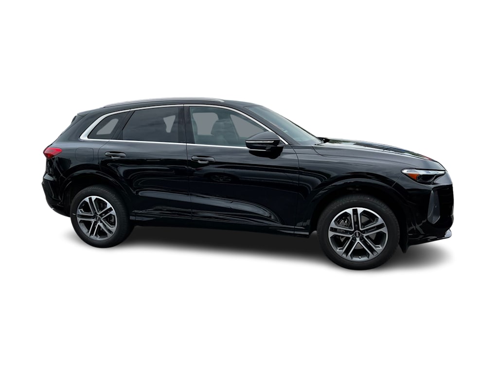 Thumbnail: 2025 Audi Q5 - 13