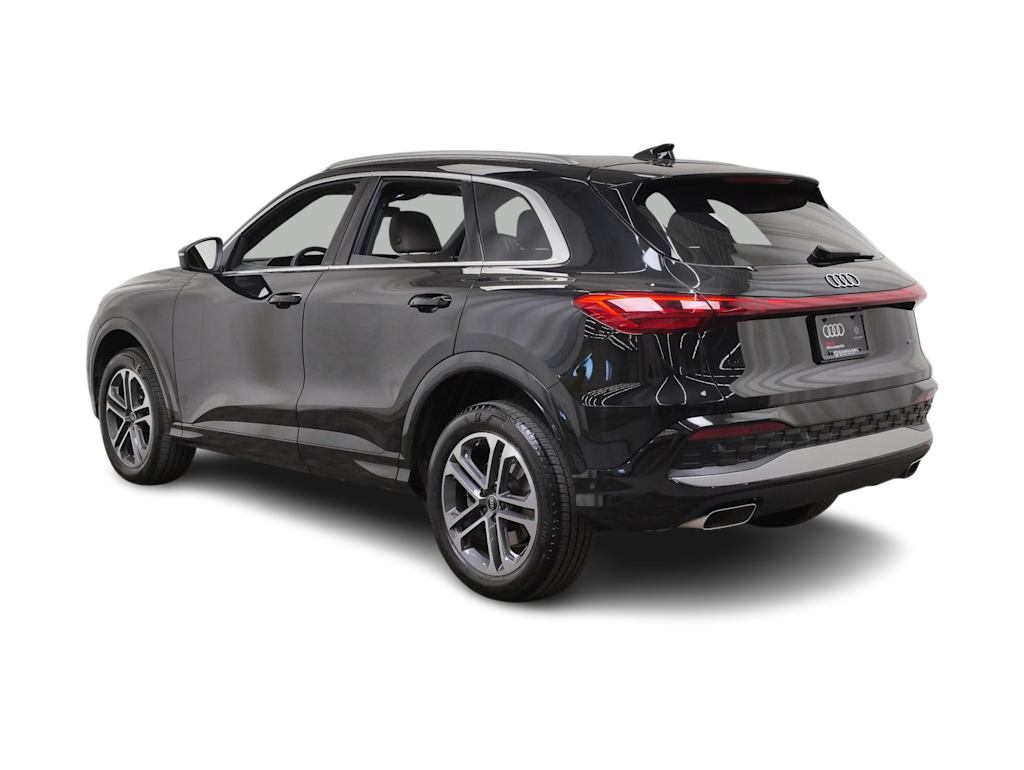Thumbnail: 2025 Audi Q5 - 4