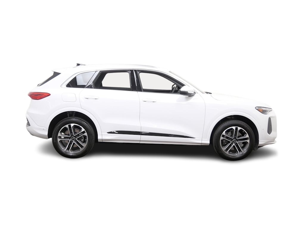 Thumbnail: 2025 Audi Q5 - 14