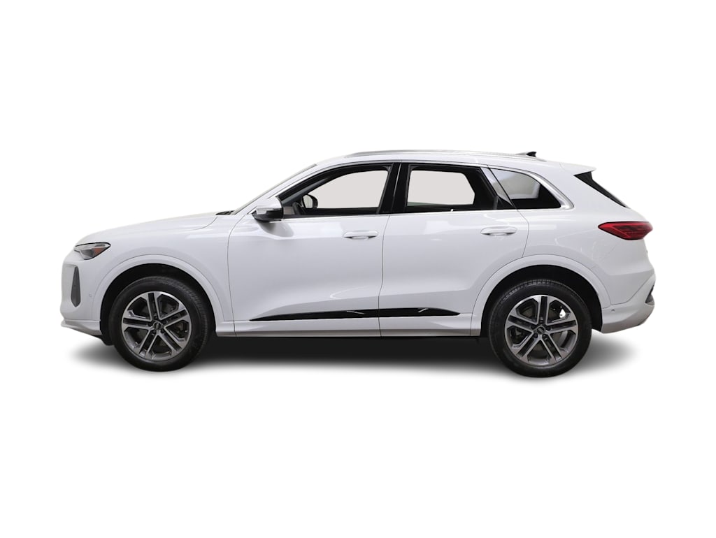 Thumbnail: 2025 Audi Q5 - 3