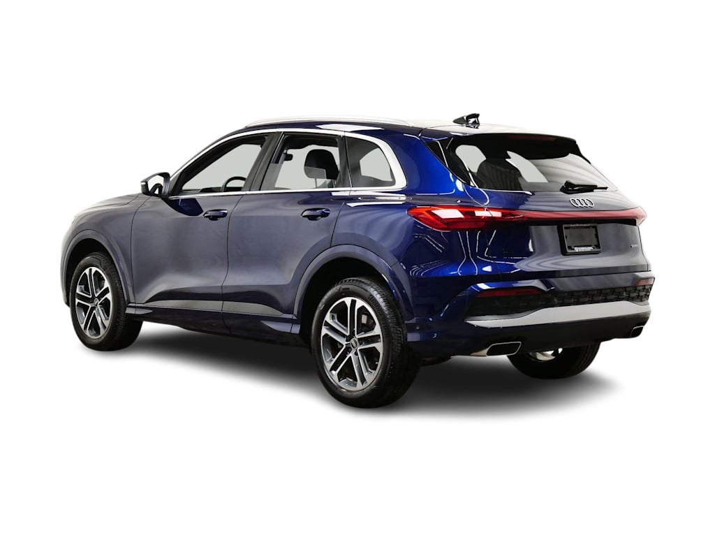 Thumbnail: 2025 Audi Q5 - 4