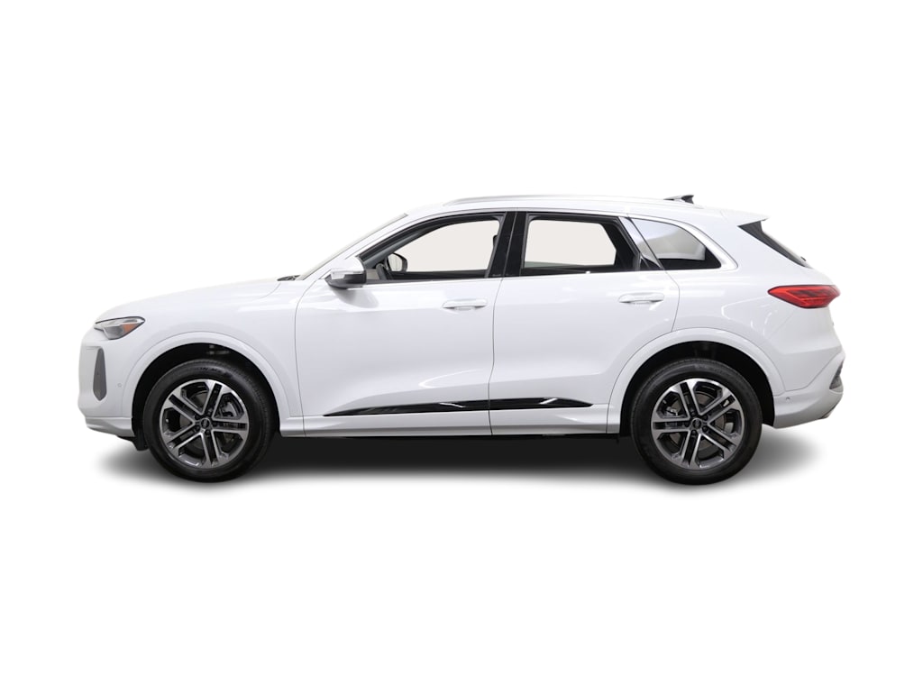 Thumbnail: 2025 Audi Q5 - 3