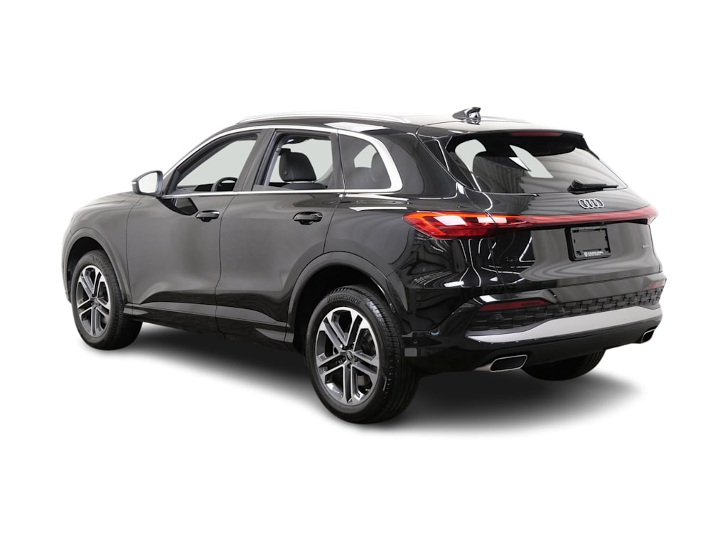 Thumbnail: 2025 Audi Q5 - 4