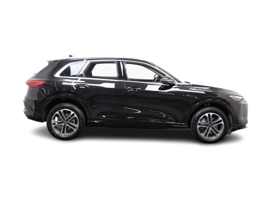 Thumbnail: 2025 Audi Q5 - 12